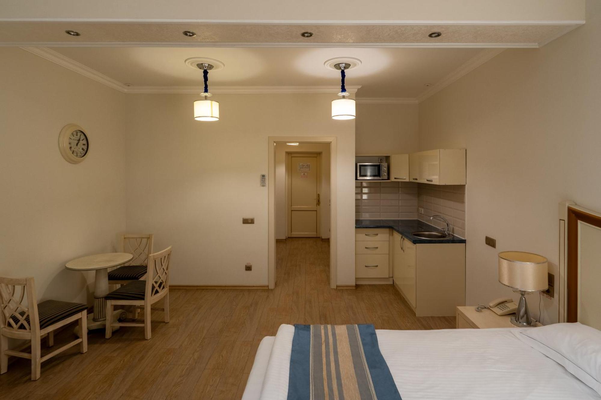 One-bedroom Loft Apartment,1543449271:JPEG